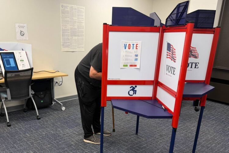 Early voting begins in US midterm elections that could flip control of Congress