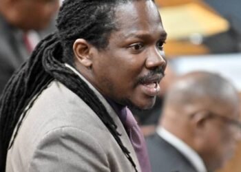 Crawford wants parliamentary debate on school mergers | News