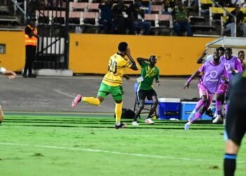 Boyz snatch late victory | Sports