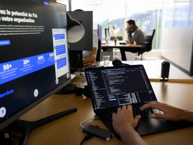 AI not a job killer, say most Swiss businesses