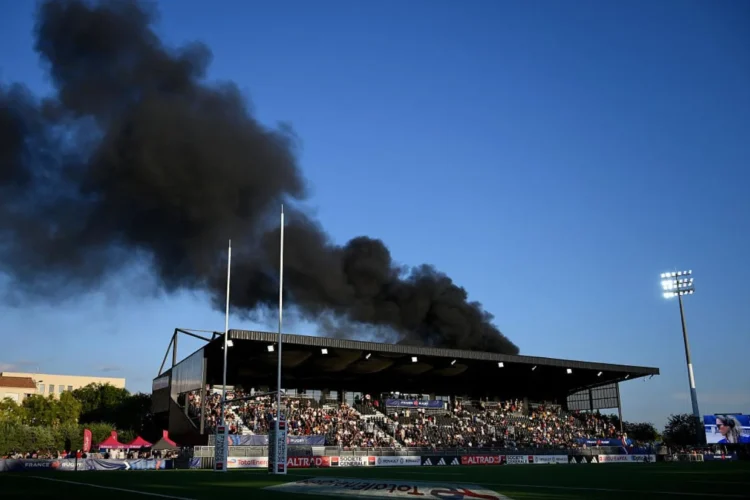 Eye-gouging, red cards and a bus fire: Australia crash in wild test