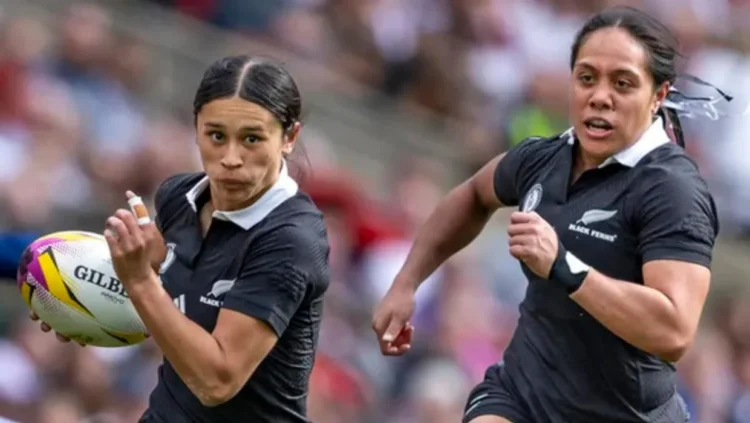 Black Ferns face novelty of their largest ever crowd against wobbling England