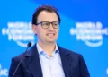 Will AI models achieve the ability to improve autonomously? Leading labs say the scenario is near