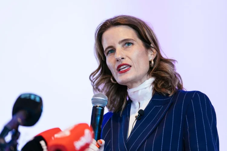 Luxon cracked a door on asset sales, Willis slams it shut