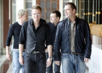 ‘90s boyband star sues over operation that ‘nearly killed him’