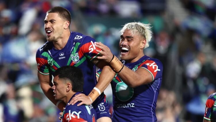 Halasima gives Warriors early lead in huge NRL finals clash after late inclusion