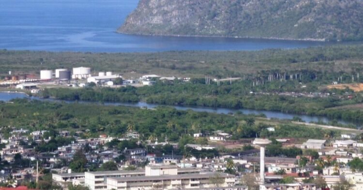 Communications: “We don’t have a date yet”: The Isle of Youth remains incommunicado