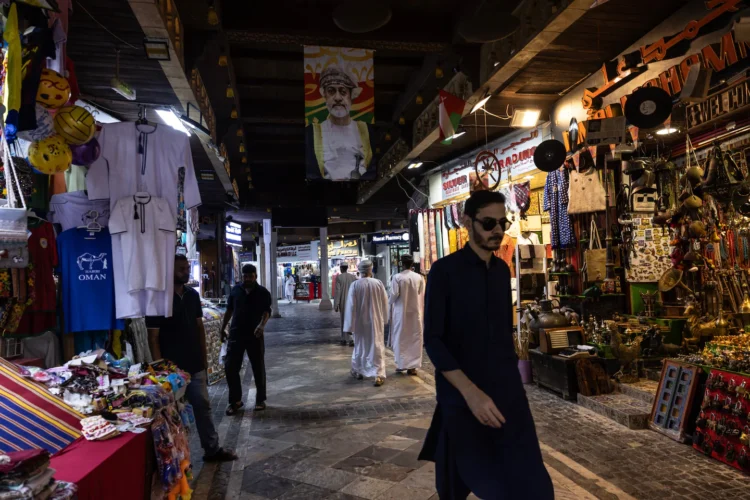 Omanis baffled by Trump’s threat to bomb their country