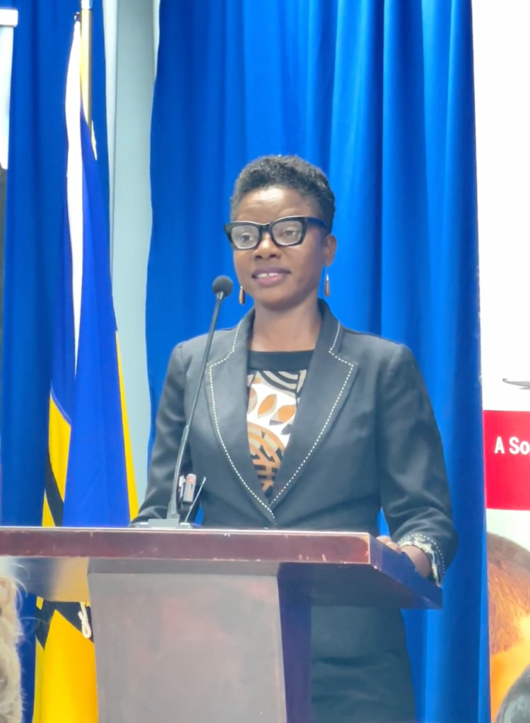 Education chief issues stranger-danger warning