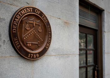 OFAC makes oil operations more flexible and allows new investments to be negotiated in Venezuela