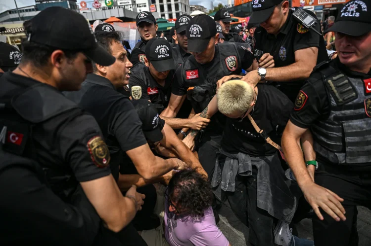 Turkey expands arrests after LGBTQ+ crackdown