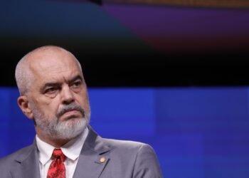 Judges want stratospheric salaries/ Rama is not lazy to the Administrative Court: For citizens’ files, years of waiting, for their own salaries “flew away” – Shqip.com