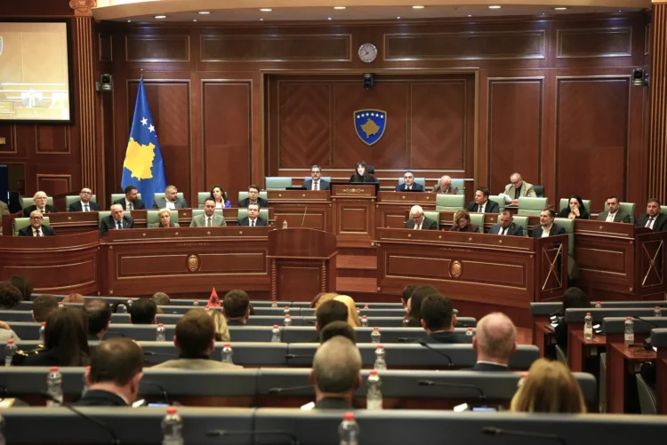 The Constitutional Court decides on PDK’s request: the Assembly was constituted late, the Government is legitimate, the deadline for the President is October 6