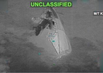 Iran Renews Threats and Says it Turned Back Ships After US Sinks Tanker