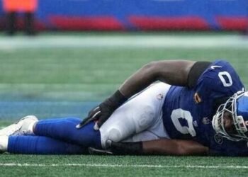 Report: Giants fear torn ACL for OLB Brian Burns