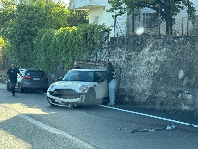 Slimy road, accident in Fiorina