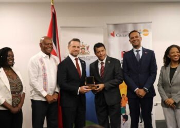 UNFPA donates mobile clinic to Ministry of Health