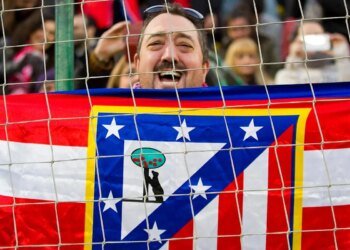 Atlético beats Real Madrid in a match marked by the VAR and the expulsion of Huijsen