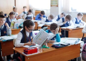 School holidays: the break that protects children’s mental health