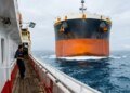 Maritime accident in Singapore: Collision between a Panamanian-flagged vessel and a Chinese fishing vessel leaves serious damage