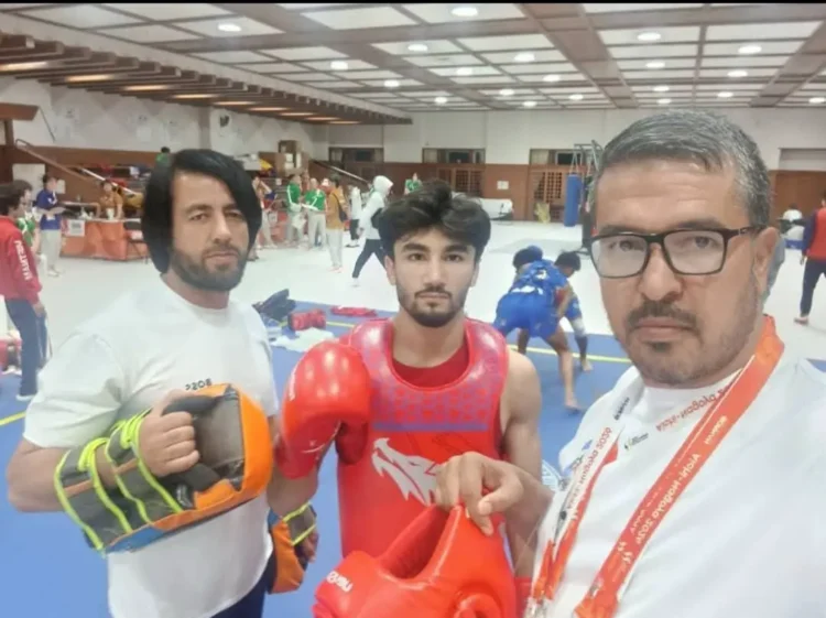 Khalid Hotak and Hameed Ashrafi won bronze medals in the Asian Wushu Championships