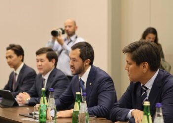 Kazakhstan, Georgia discuss Middle Corridor infrastructure development