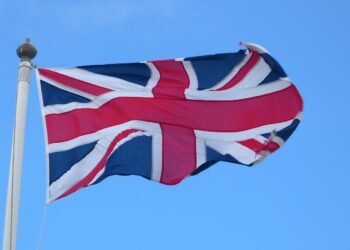 The United Kingdom raises the level of its diplomatic relations with Venezuela