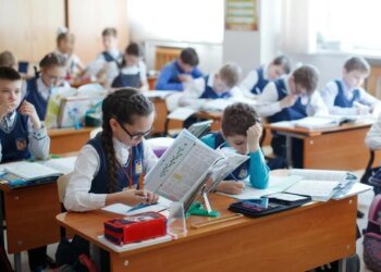 School holidays: the break that protects children’s mental health