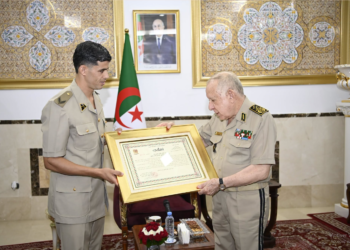 Lieutenant General Al-Saeed Shangriha honors world champion runner Jamal Sagati – Al-Shorouk Online