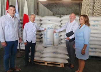 Donations: 750 tons of oil from Russia and food from Japan arrive in Cuba