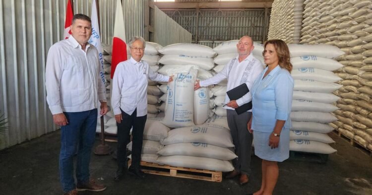 Donations: 750 tons of oil from Russia and food from Japan arrive in Cuba