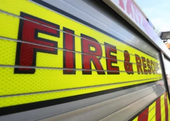 Major road closed after ruptured gas main in Auckland