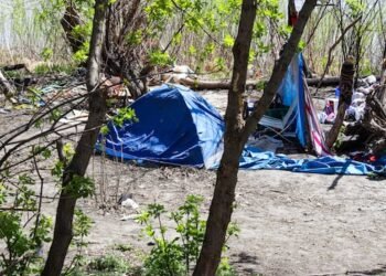 Chronic homelessness in Winnipeg greatly overestimated due to faulty data, memo says