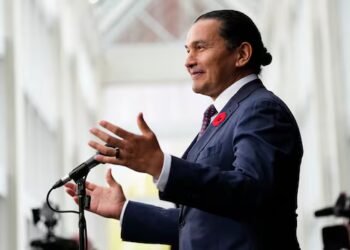 ‘It’s time to abolish the Indian Act,’ Manitoba premier tells PM during meeting with chiefs