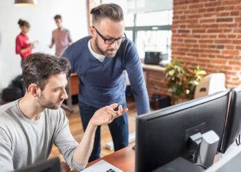 46% of Canadian CEOs eyeing AI-driven growth with smaller staff, poll shows