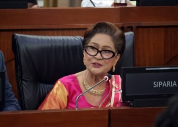 PM declares union protest a bust; tells marchers to return to work Monday