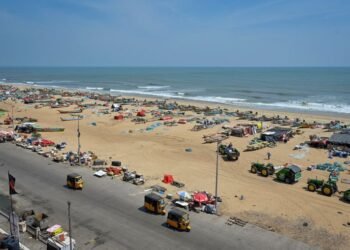 Six killed in cyclone off India’s eastern coast | HI-99 | ﻿99.9 FM