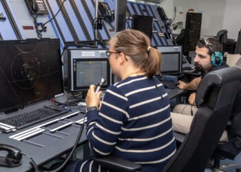 This is how air traffic controllers work in Nuuk