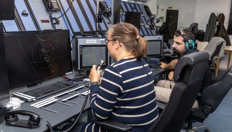This is how air traffic controllers work in Nuuk