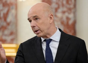 Countries emigrated from meeting in the currency fund during Russian speech