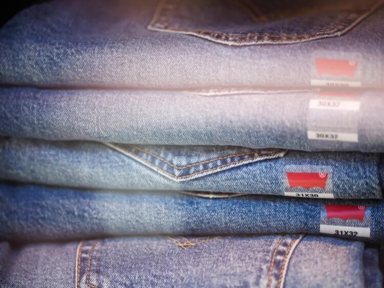 Levi Strauss seeks Swiss ‘generic mark’ for jeans stitching