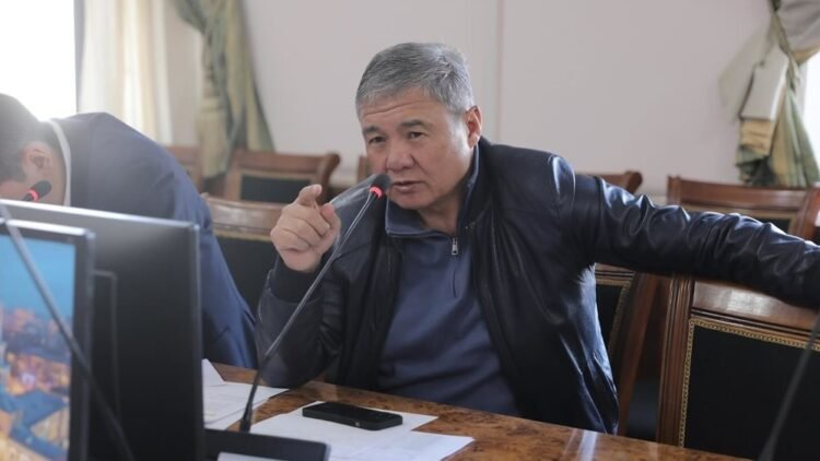 BGK deputy raised the issue of land disputes between the mayor’s office and entrepreneurs – Tazabek