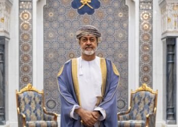 HM confers Royal Orders on Omani figure