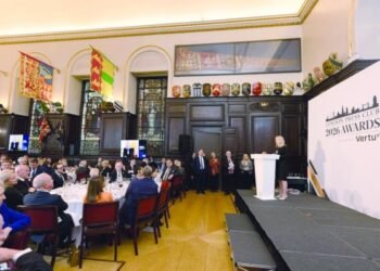 Oman boosts media ties with UK through Press Club awards