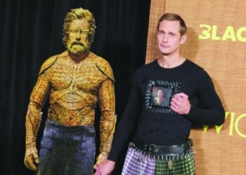 Skarsgard Hails ‘Wicker’ Costumea ‘Masterpiece’