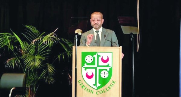 Diplomatic efforts canbring security, stability