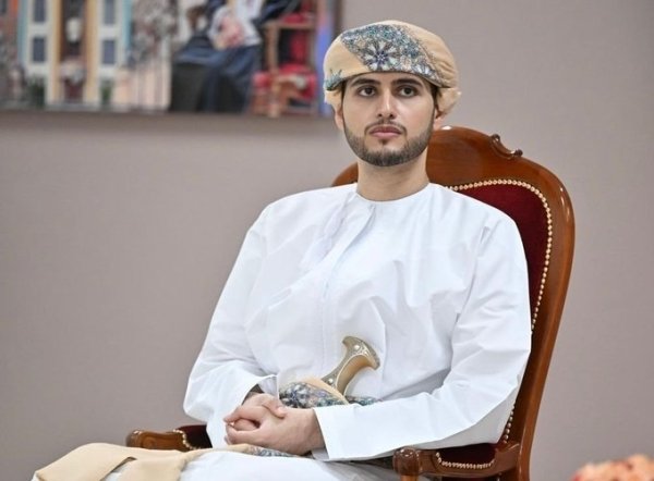 Sayyid Bilarab presides over Omani Youth Day celebration