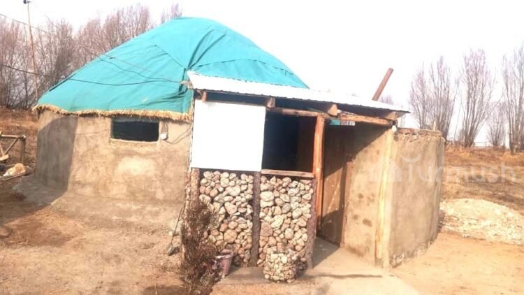 Life in the regions: A tourist from Italy burst into tears when he saw the yurt of a master from Issyk-Kul: What’s special about it?