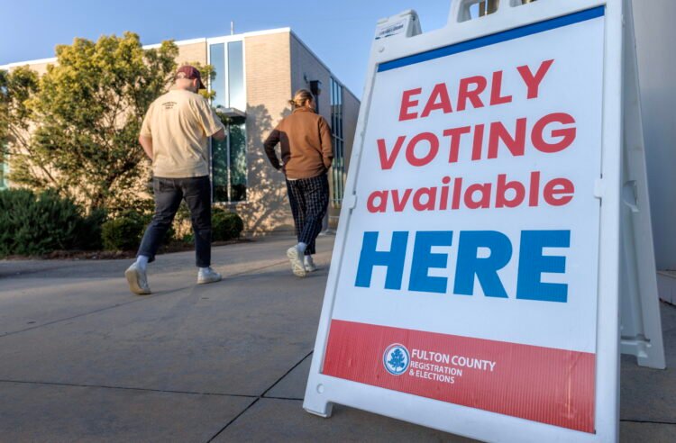 Polls anticipate a severe setback for Trump in the midterms