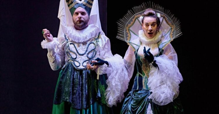 ‘The Dog in the Manger’ arrives in Miami in a version by Norge Espinosa and Carlos Díaz